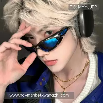 束启万
